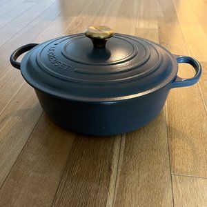 Le Creuset Charcoal Colored 4qt